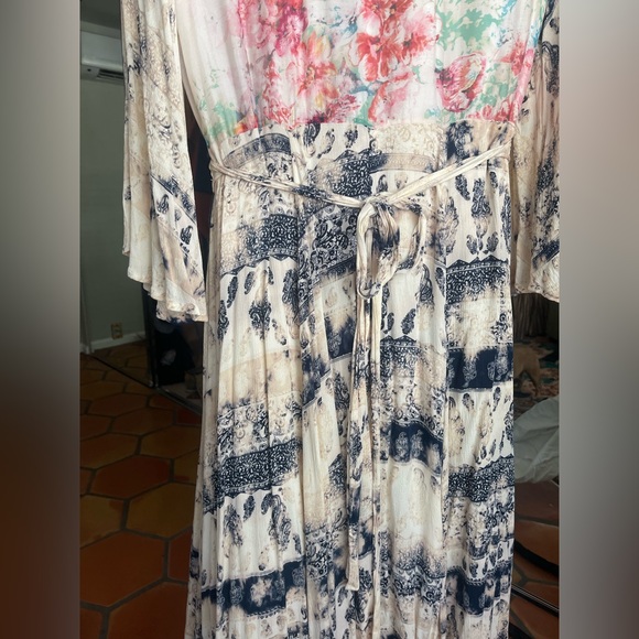 Aratta Floral Wrap Maxi Dress - Picture 7 of 14
